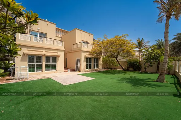 Villas for rent in Maeen 5, Dubai, UAE # axc-3989720 - photo 1143189