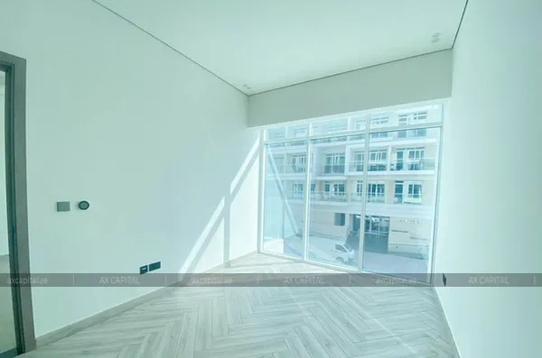 Apartments for rent in 555 Park Views, Dubai, UAE # axc-3989837 - photo 1125490