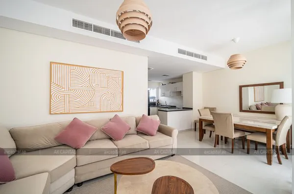 Villas for rent in Albizia, Dubai, UAE # axc-3986427 - photo 1132325