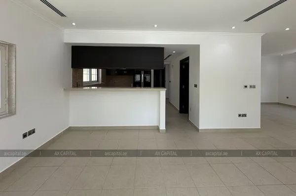Villas for rent in Legacy, Dubai, UAE # axc-3996097 - photo 1347044