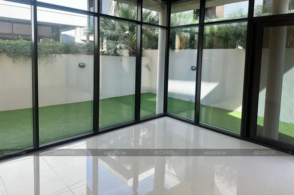 Townhouses for rent in Topanga, Dubai, UAE # axc-3995706 - photo 1343821