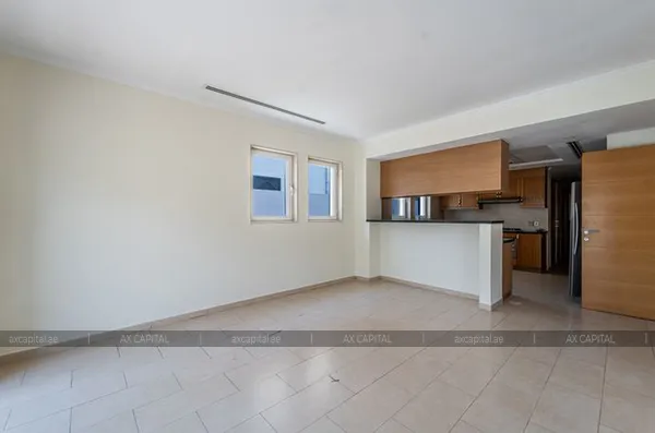 Villas for rent in Regional, Dubai, UAE # axc-3991685 - photo 1141680